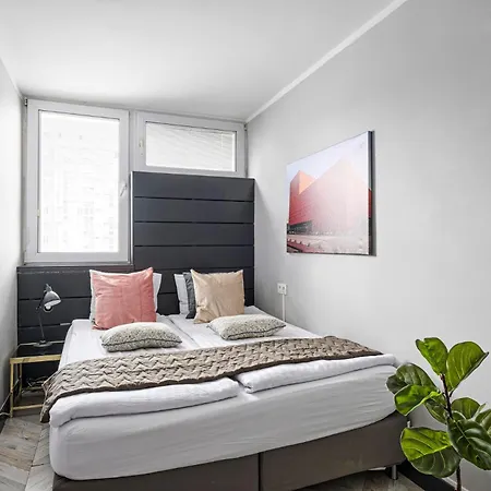 Grzybowska Luxury And Modern-city Center * Varsó